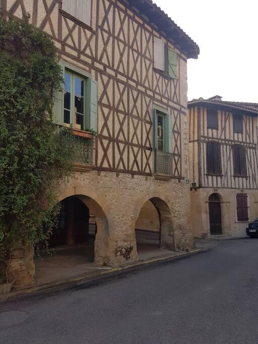 Mon Chalet En Ariege Avec Piscine Daumazan-sur-Arize 外观 照片